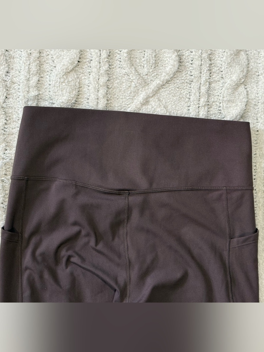 GapFit Sky High Studio Pocket Leggings Brown High Rise Yoga Athletic Pants Large - Picture 10 of 16
